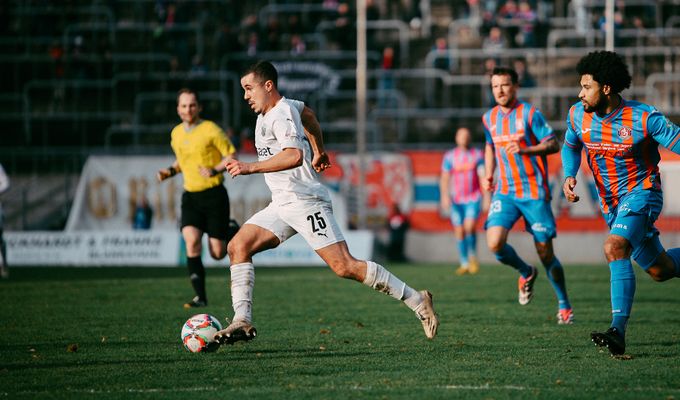 FCB chancenlos in Wuppertal: 5:1-Pleite