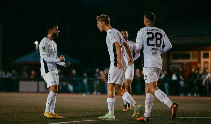 Achtelfinale gebucht: FCB siegt in Sonsbeck 2:0