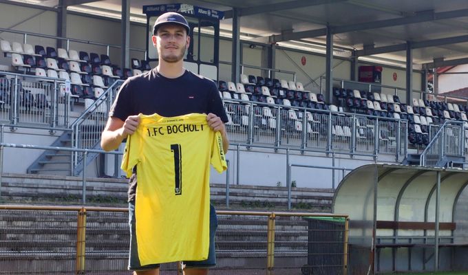 1. FC Bocholt holt Torwarttalent Jona Scholz