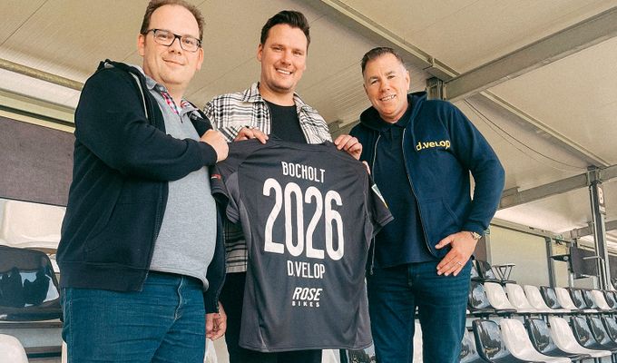 d.velop bleibt Premium-Partner und Hosen-Sponsor