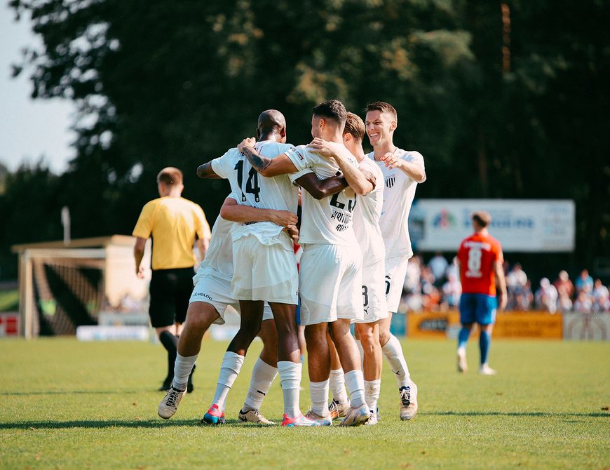 FCB feiert 2:0-Erfolg über den KFC Uerdingen